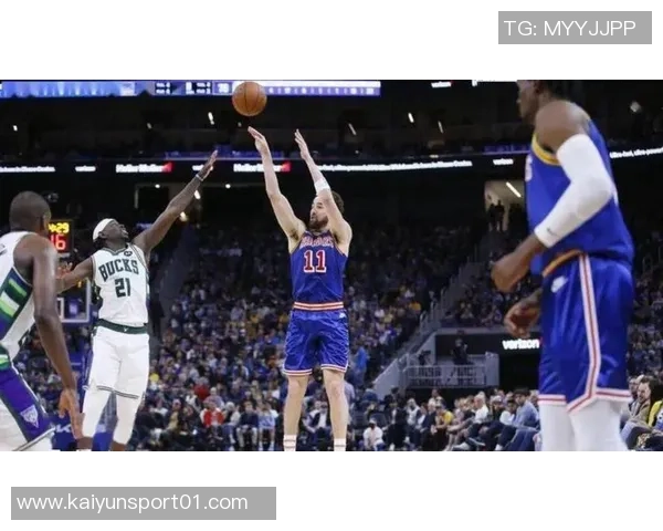 克莱汤普森逆袭之路单节狂砍37分单场14记三分震撼全场的传奇表现