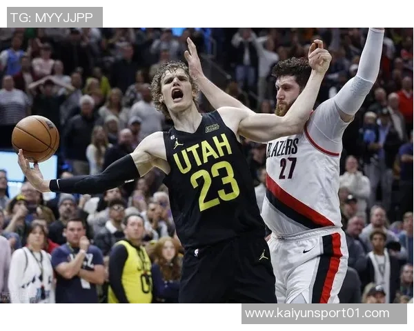 戈贝尔恶意肘击马威被判二级犯规直接驱逐出场引发热议