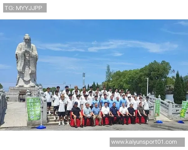 珂缔缘创始人回忆艰辛岁月感慨孩子们愿为我卖鞋的动人瞬间