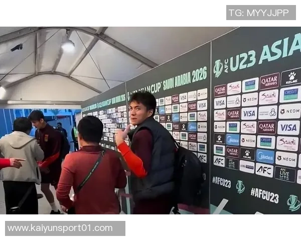 带病坚持零封泰国李昊赛后拒绝采访因发烧状态不佳