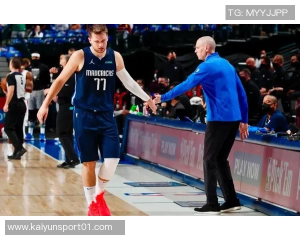 东契奇赞扬全队努力海斯休赛期强化挡拆配合训练提升表现