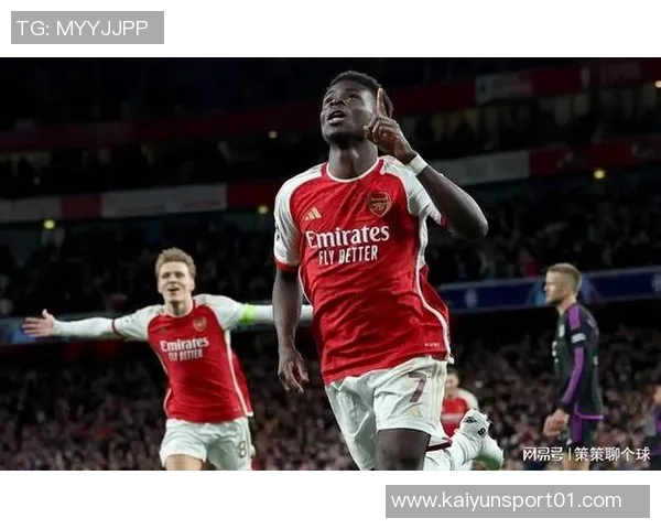 英超最新动态曼联保持不败冲击前列阿森纳稳居榜首领先曼城两分